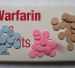 Beru Warfarin, co při něm nesmím jíst?